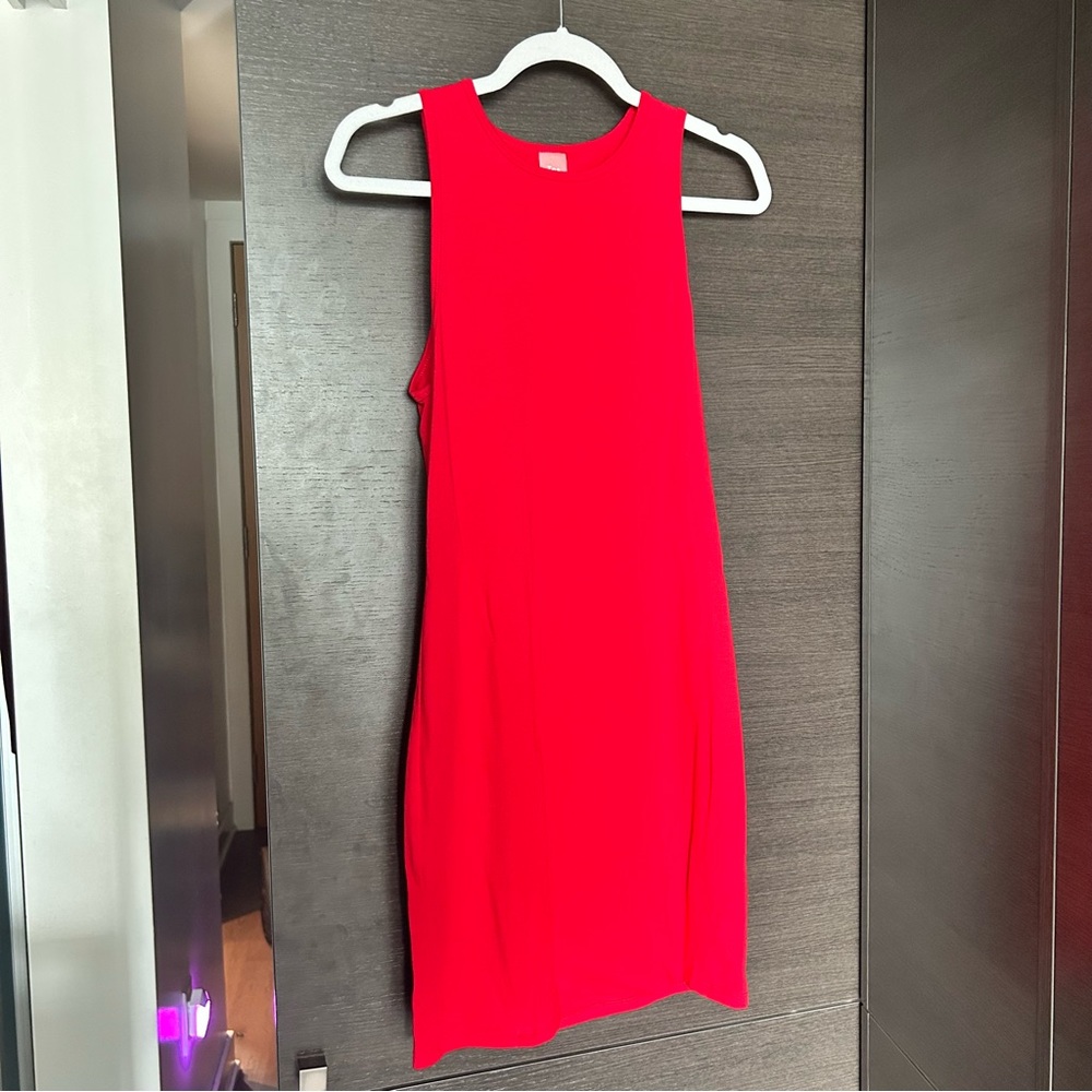 Aritzia TNA dress size M